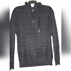 Men's Gray Zip-Up Sweater with Pocket